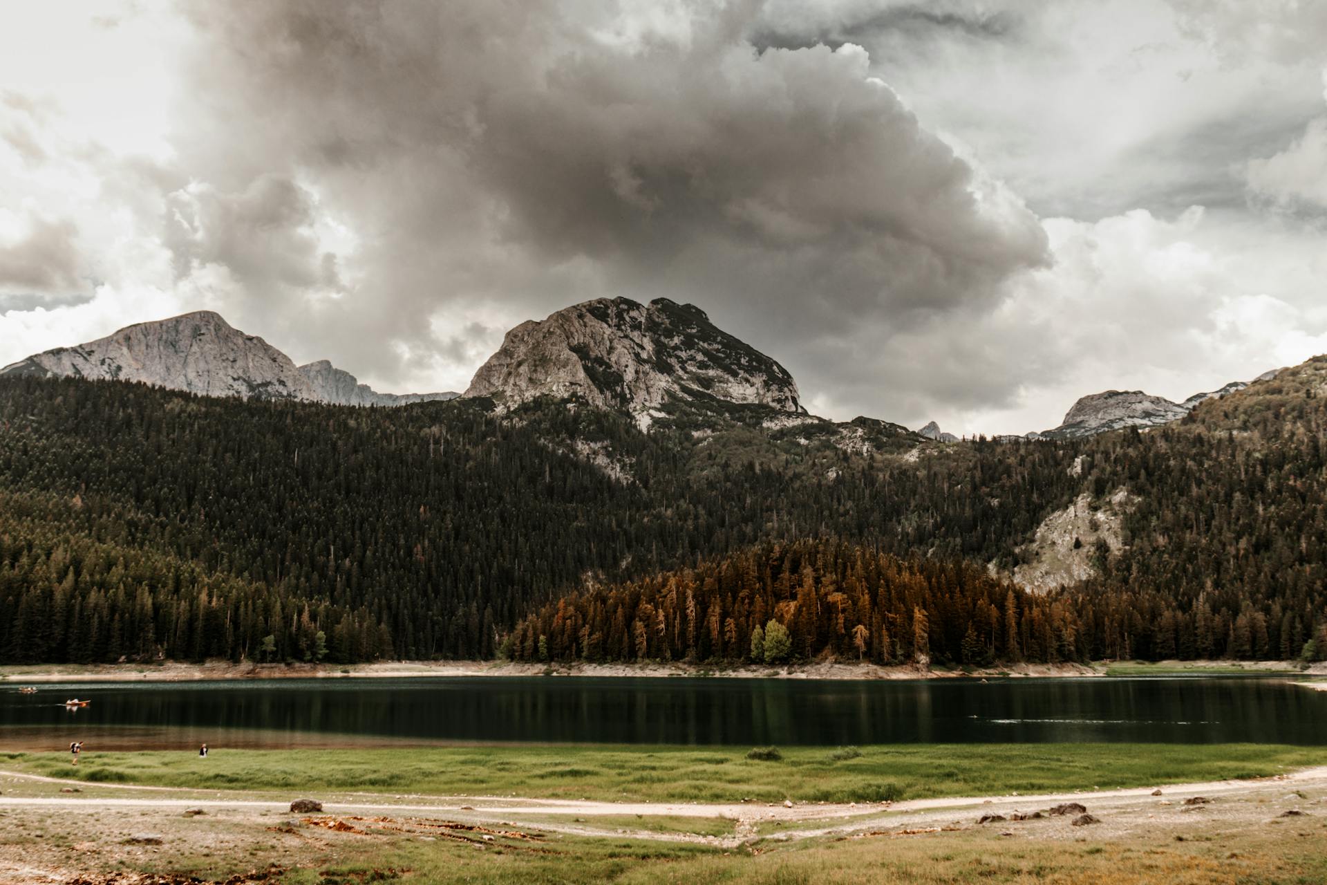 Nikšić, Waterfalls, and Lake Krupac